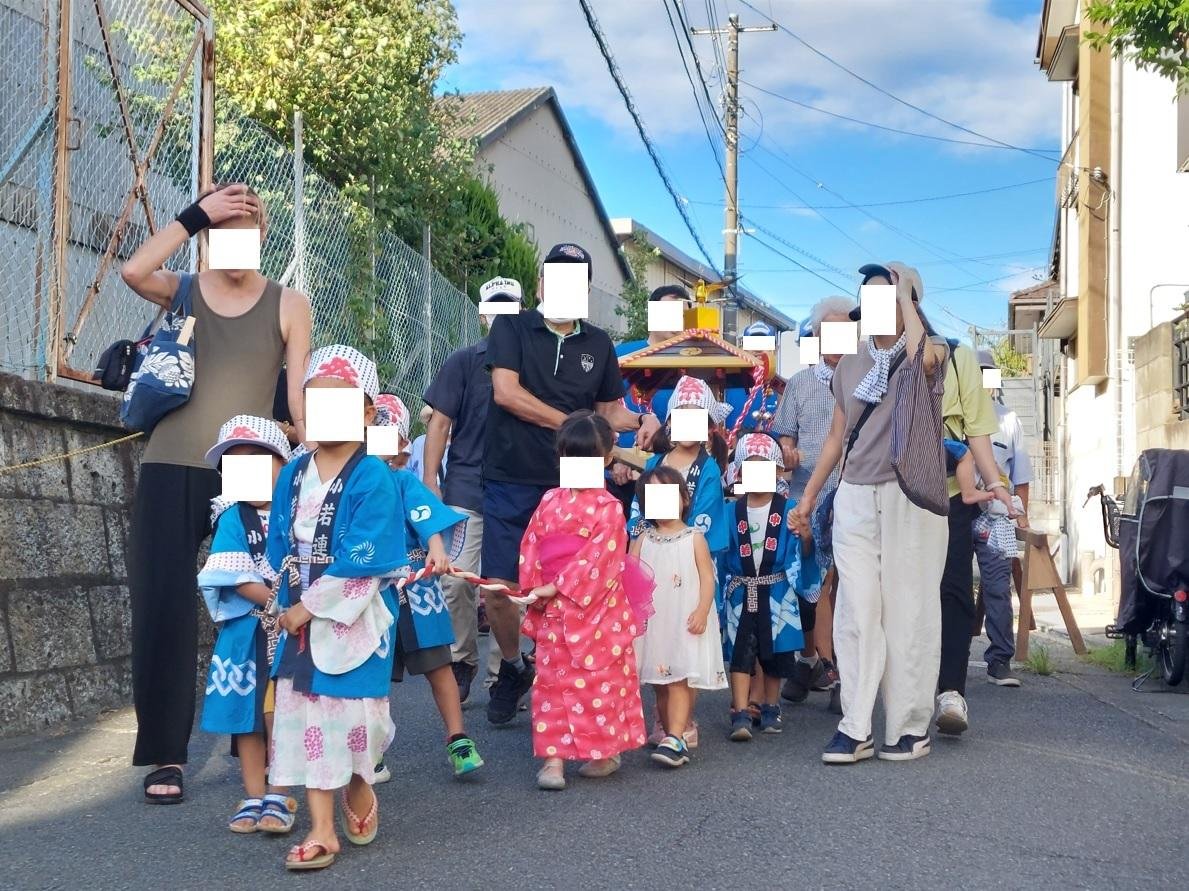 鍛冶ヶ谷八幡神社祭り1